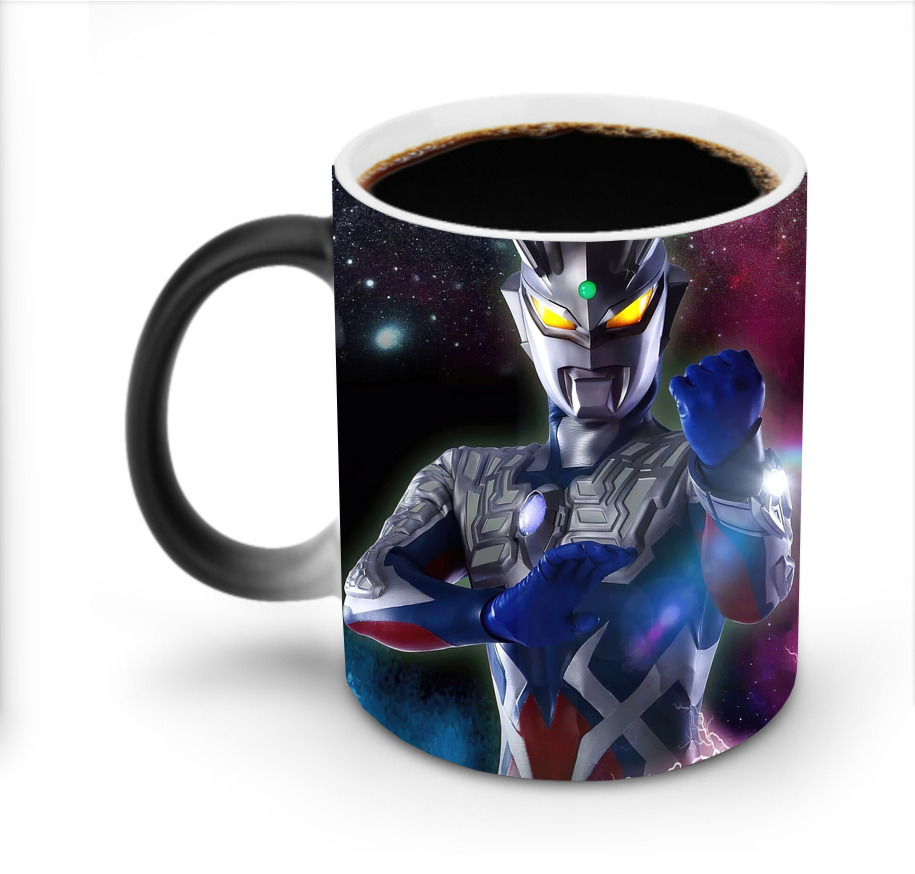 （画像用） ウルトラマン Ultraman 温度変色マグカップ