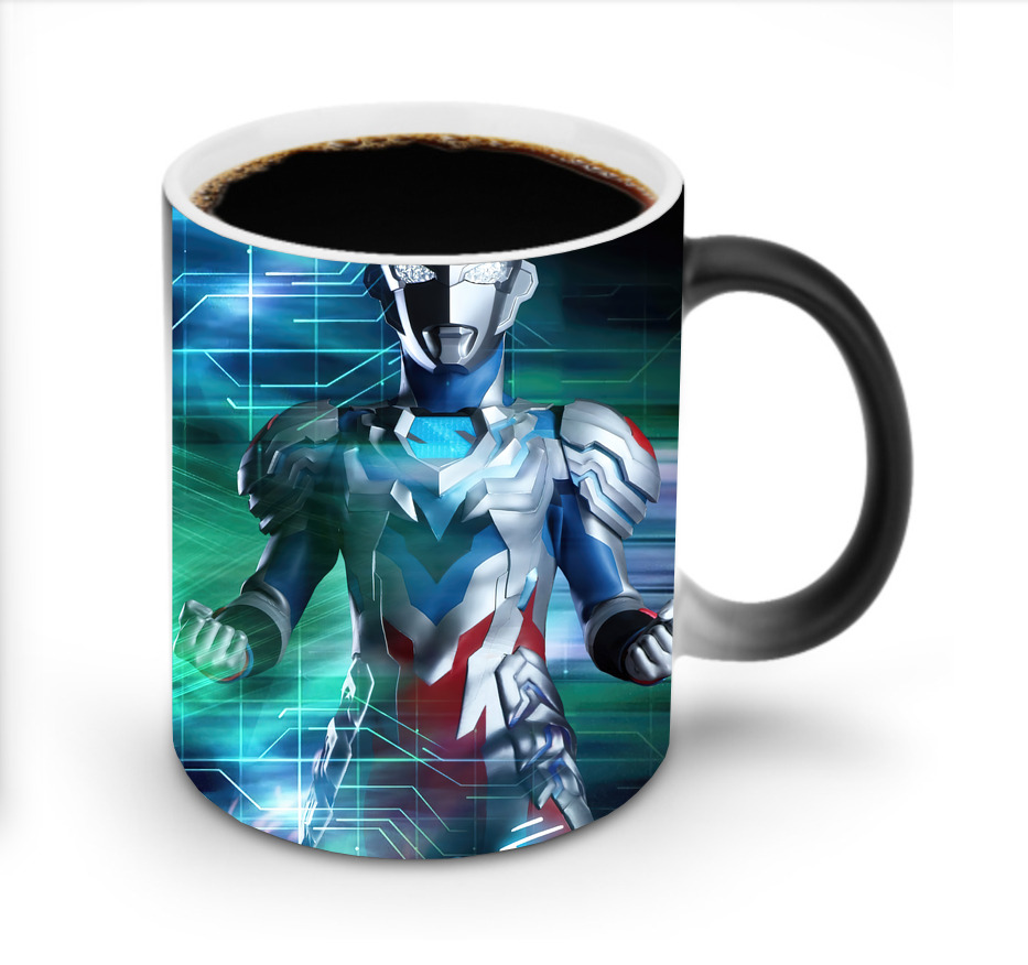 （画像用） ウルトラマン Ultraman 温度変色マグカップ