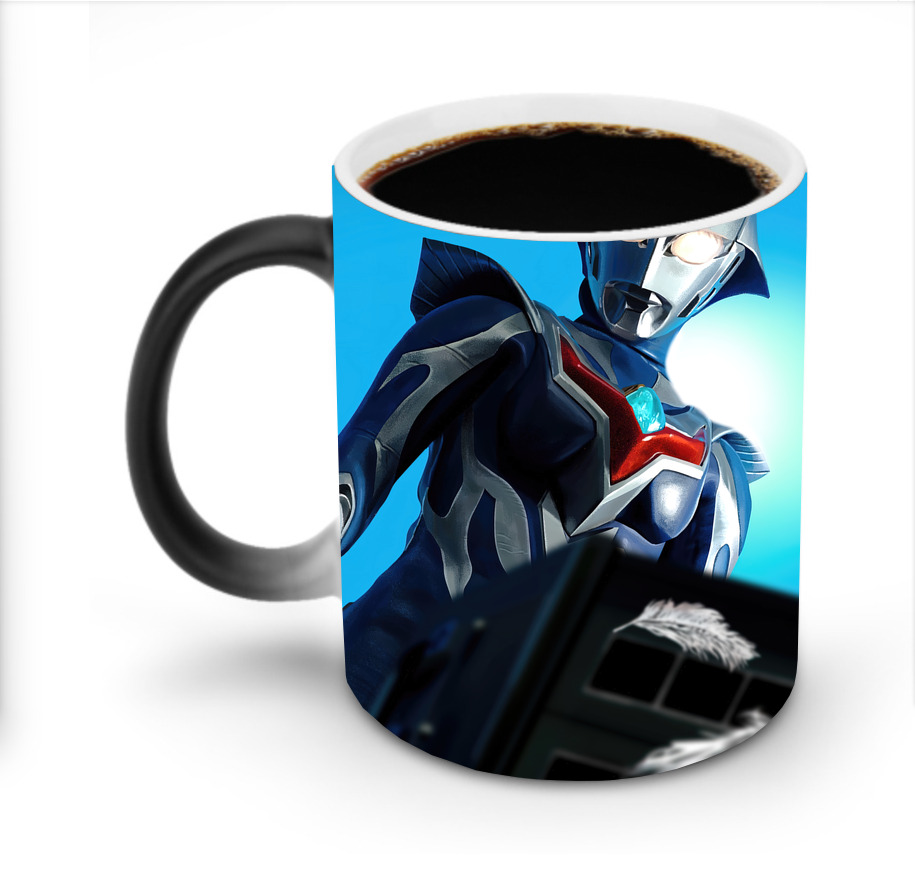（画像用） ウルトラマン Ultraman 温度変色マグカップ