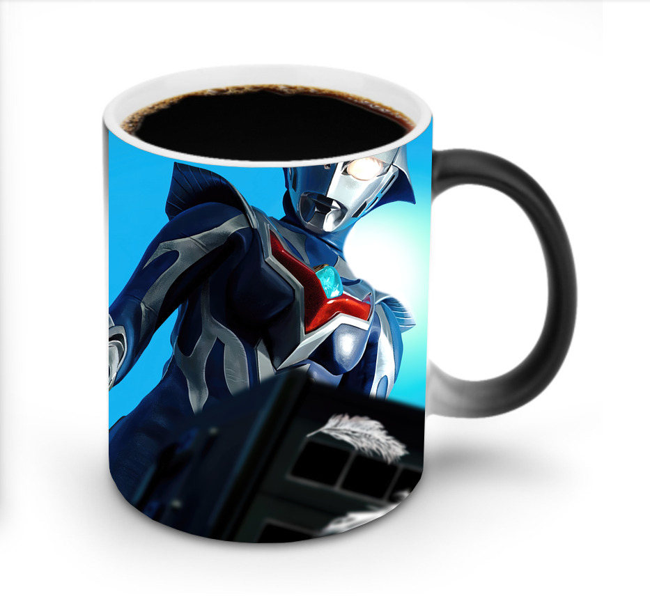 （画像用） ウルトラマン Ultraman 温度変色マグカップ