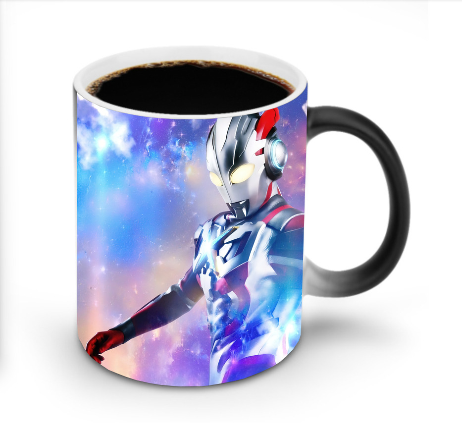 （画像用） ウルトラマン Ultraman 温度変色マグカップ