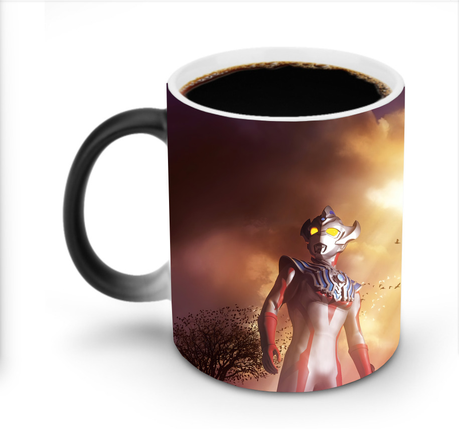 （画像用） ウルトラマン Ultraman 温度変色マグカップ
