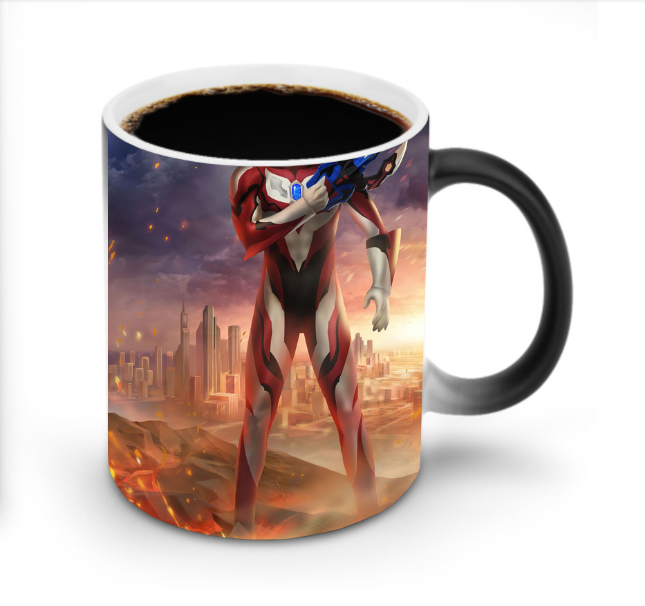 （画像用） ウルトラマン Ultraman 温度変色マグカップ