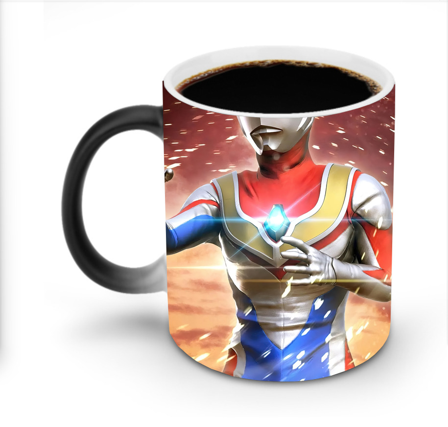 （画像用） ウルトラマン Ultraman 温度変色マグカップ
