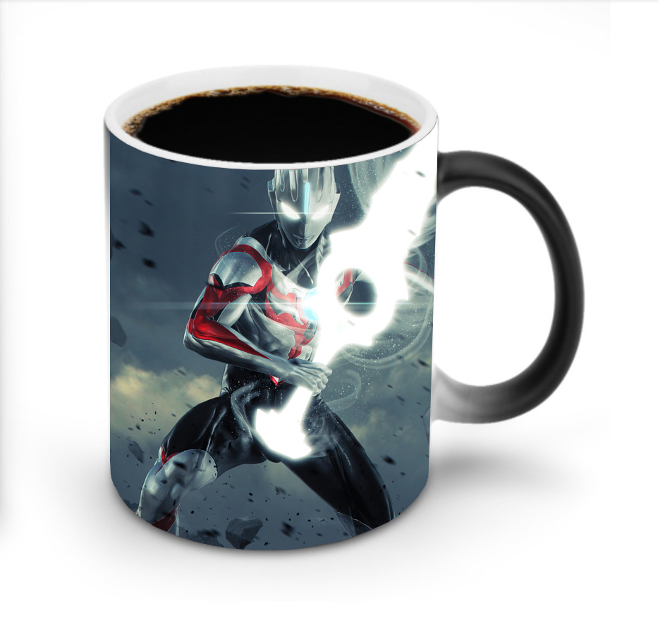 （画像用） ウルトラマン Ultraman 温度変色マグカップ