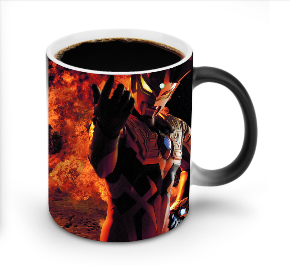 （画像用） ウルトラマン Ultraman 温度変色マグカップ
