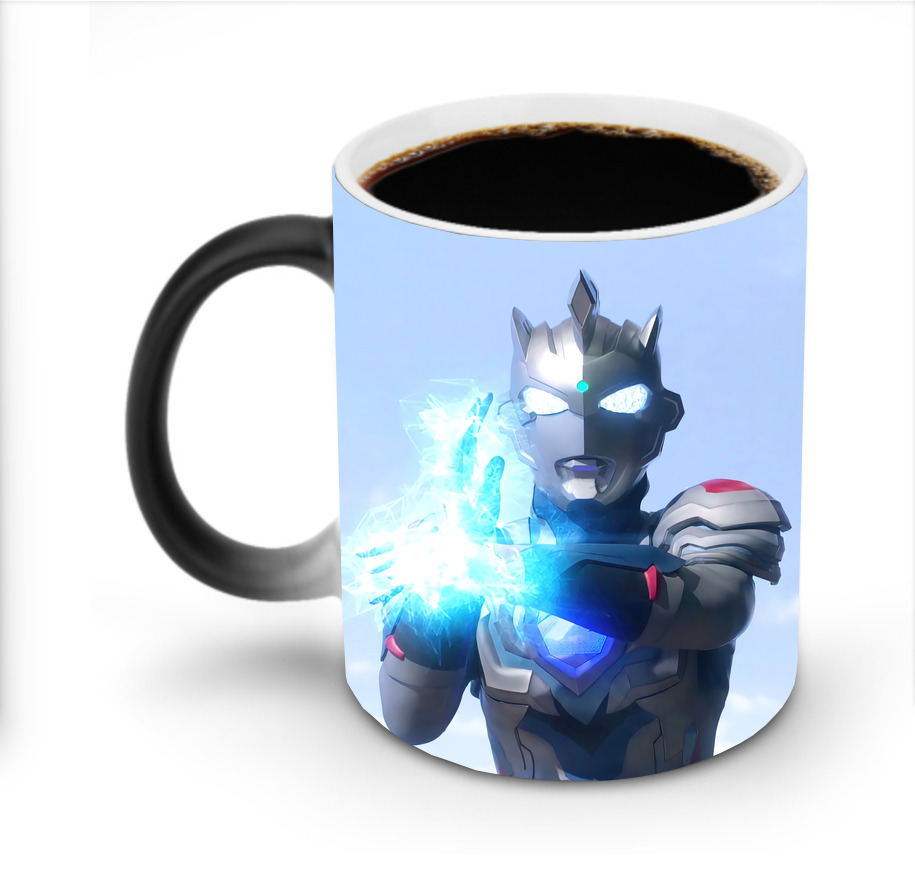 （画像用） ウルトラマン Ultraman 温度変色マグカップ