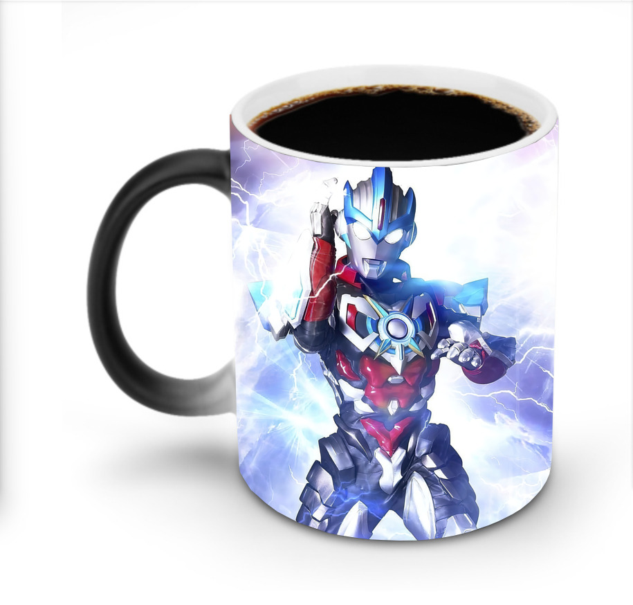 （画像用） ウルトラマン Ultraman 温度変色マグカップ