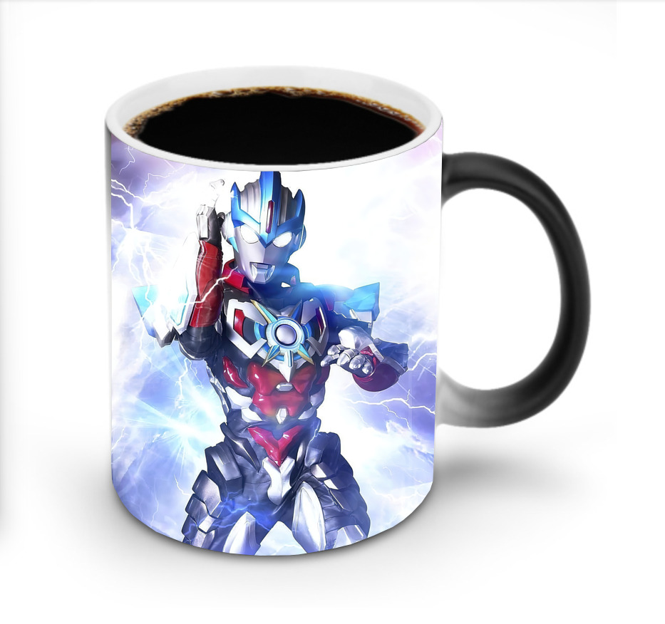 （画像用） ウルトラマン Ultraman 温度変色マグカップ