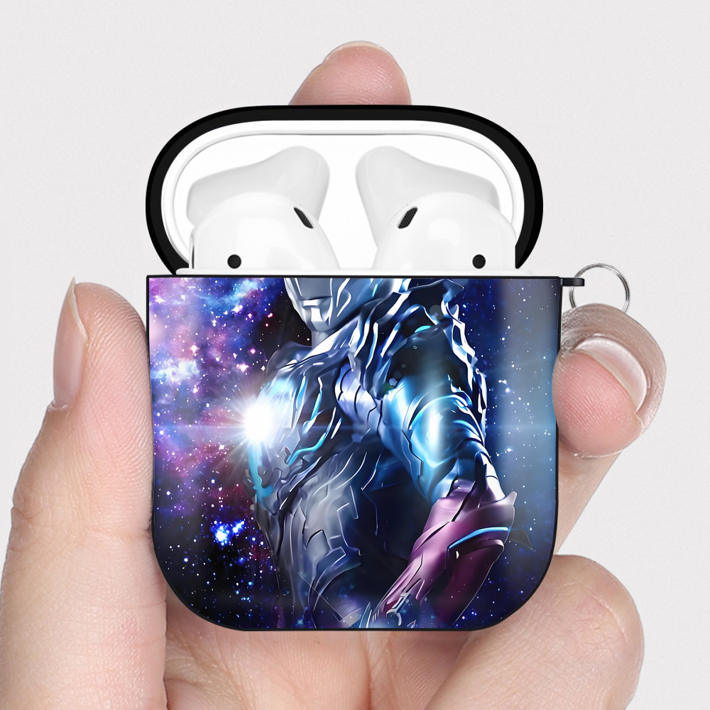（画像用） ウルトラマン Ultraman AirPods 第2世代保護ケース ハードシェル ブラック 耐衝撃・防指紋・カラビナ付き