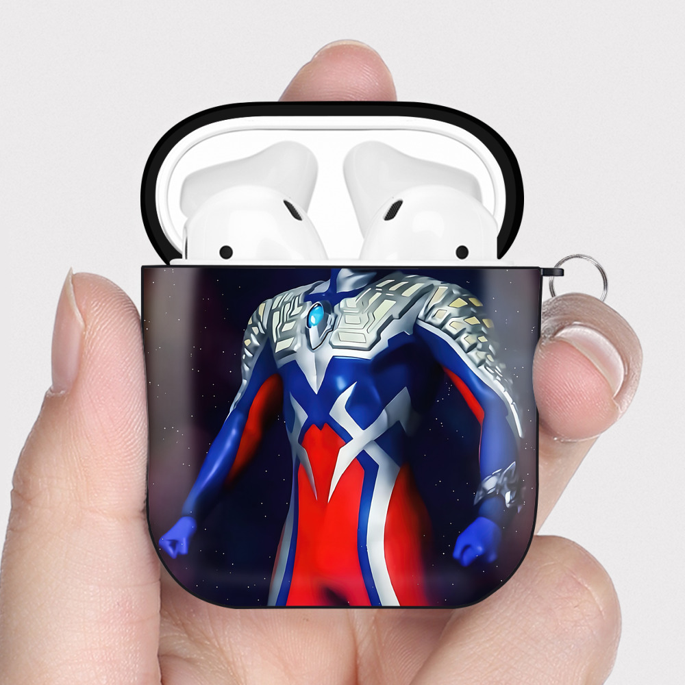 （画像用） ウルトラマン Ultraman AirPods 第2世代保護ケース ハードシェル ブラック 耐衝撃・防指紋・カラビナ付き