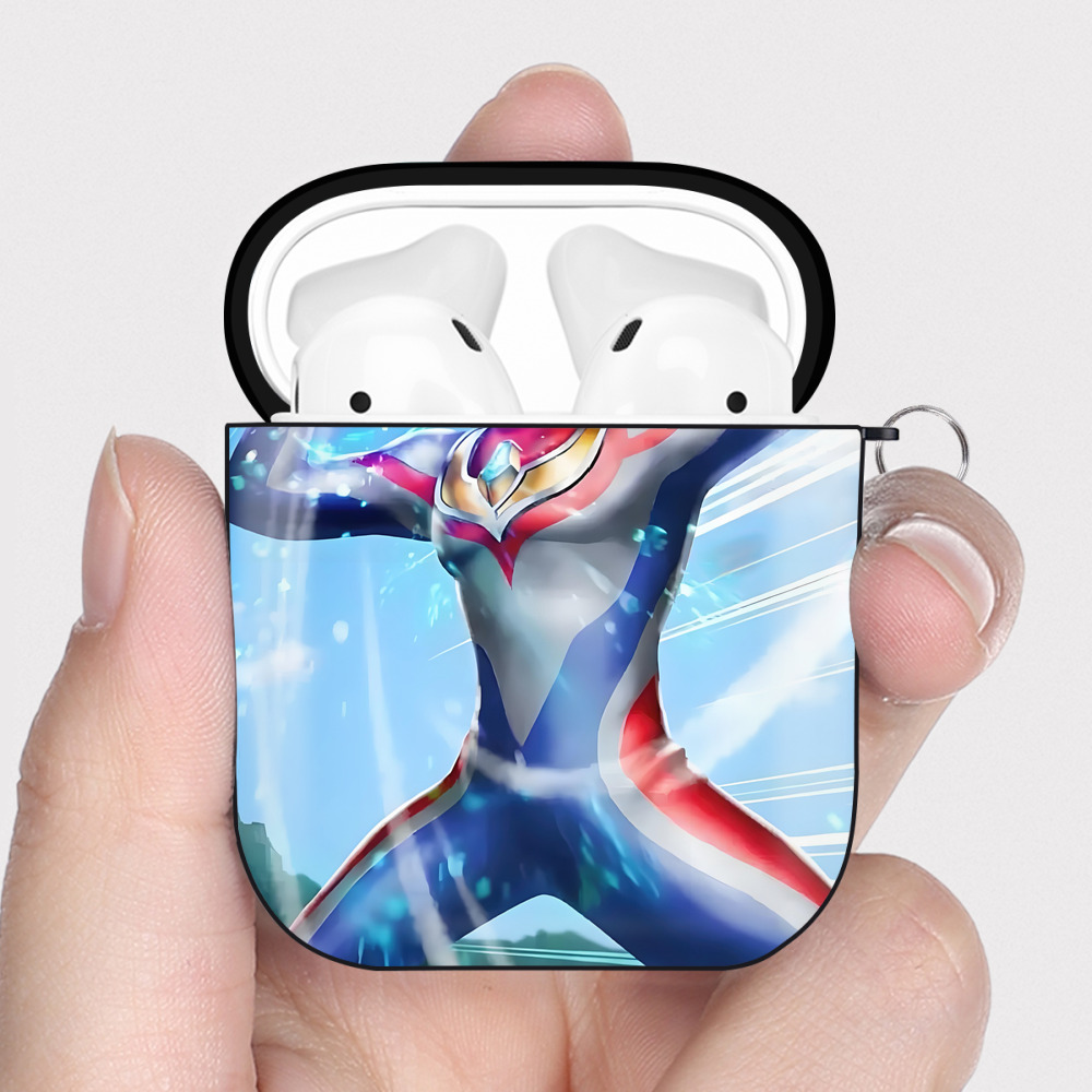 （画像用） ウルトラマン Ultraman AirPods 第2世代保護ケース ハードシェル ブラック 耐衝撃・防指紋・カラビナ付き