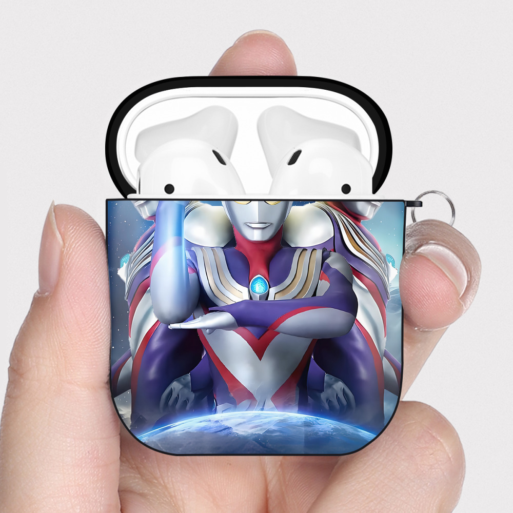 （画像用） ウルトラマン Ultraman AirPods 第2世代保護ケース ハードシェル ブラック 耐衝撃・防指紋・カラビナ付き