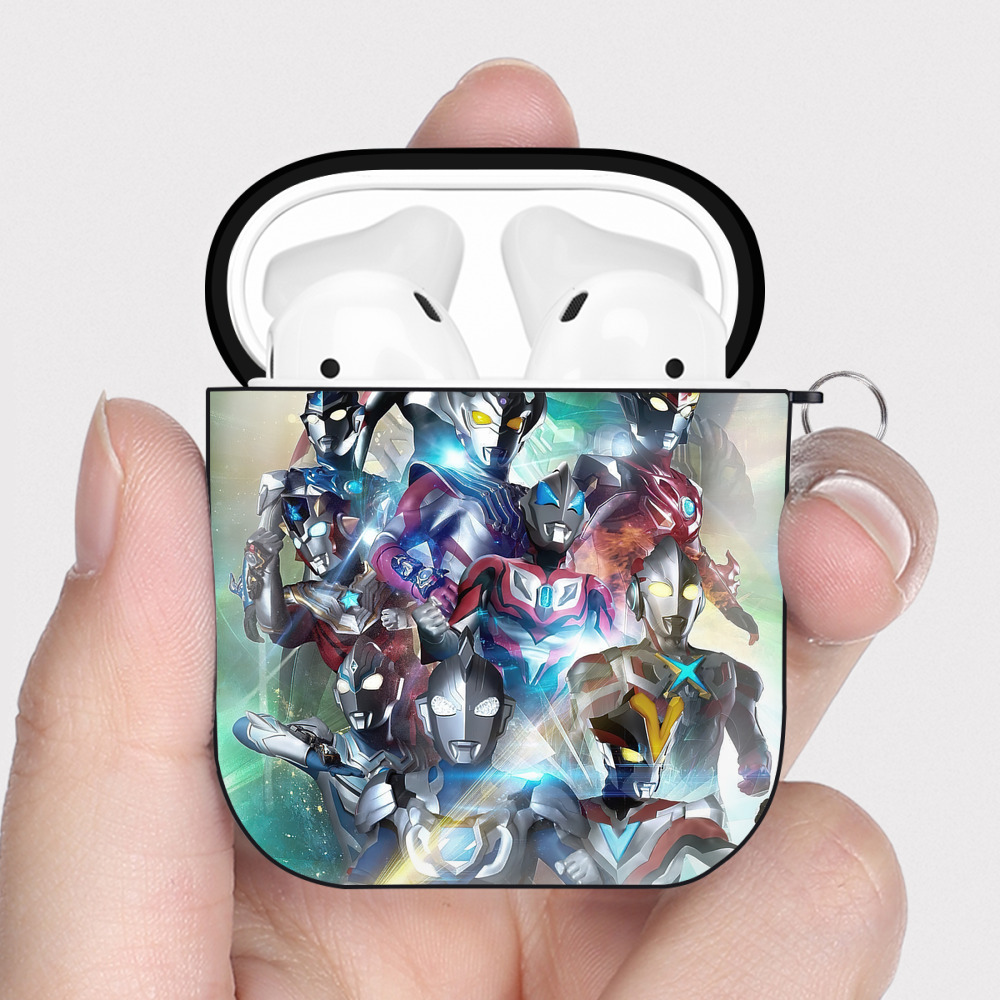 （画像用） ウルトラマン Ultraman AirPods 第2世代保護ケース ハードシェル ブラック 耐衝撃・防指紋・カラビナ付き