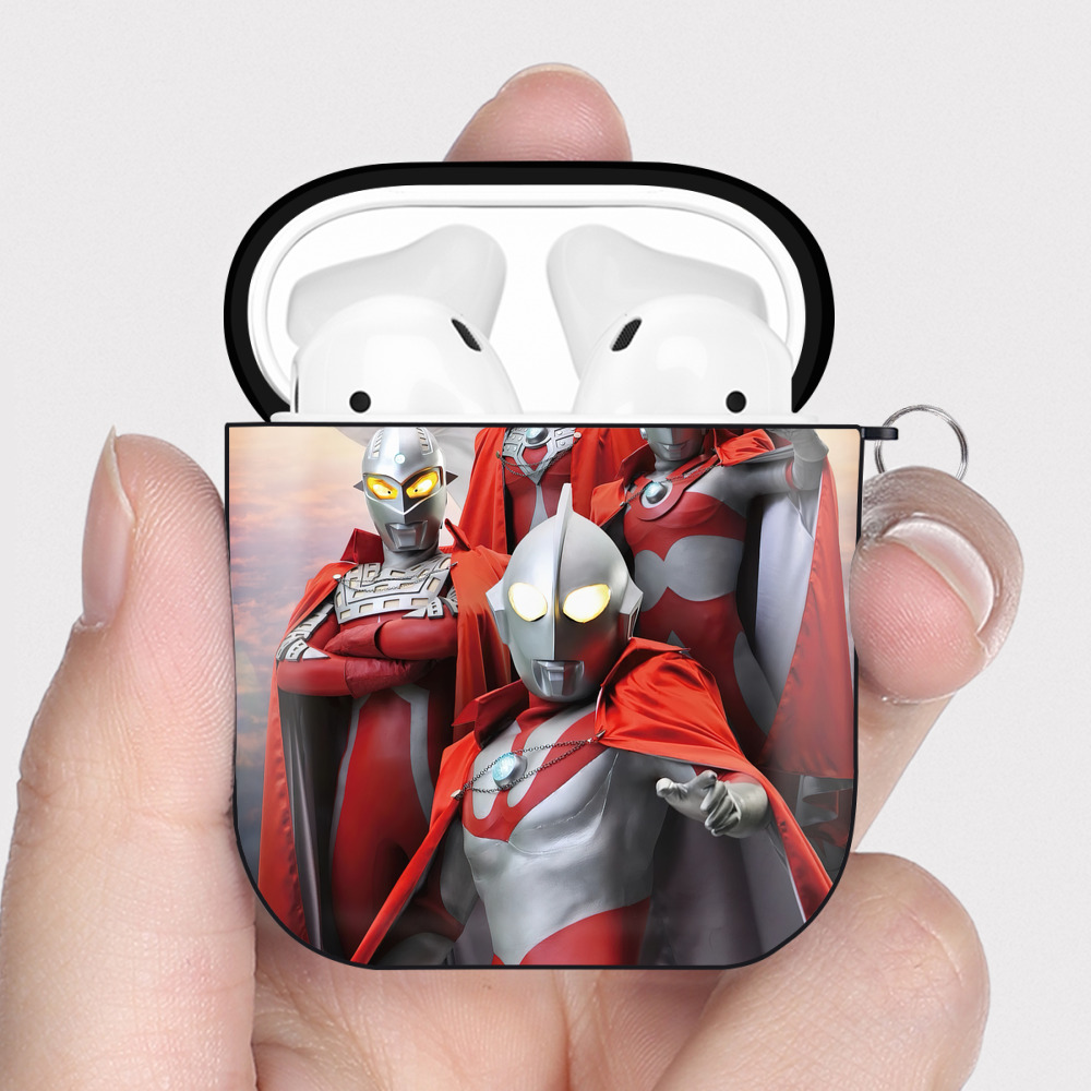 （画像用） ウルトラマン Ultraman AirPods 第2世代保護ケース ハードシェル ブラック 耐衝撃・防指紋・カラビナ付き