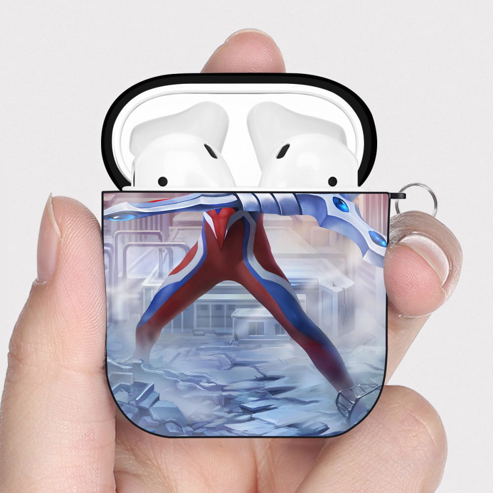 （画像用） ウルトラマン Ultraman AirPods 第2世代保護ケース ハードシェル ブラック 耐衝撃・防指紋・カラビナ付き