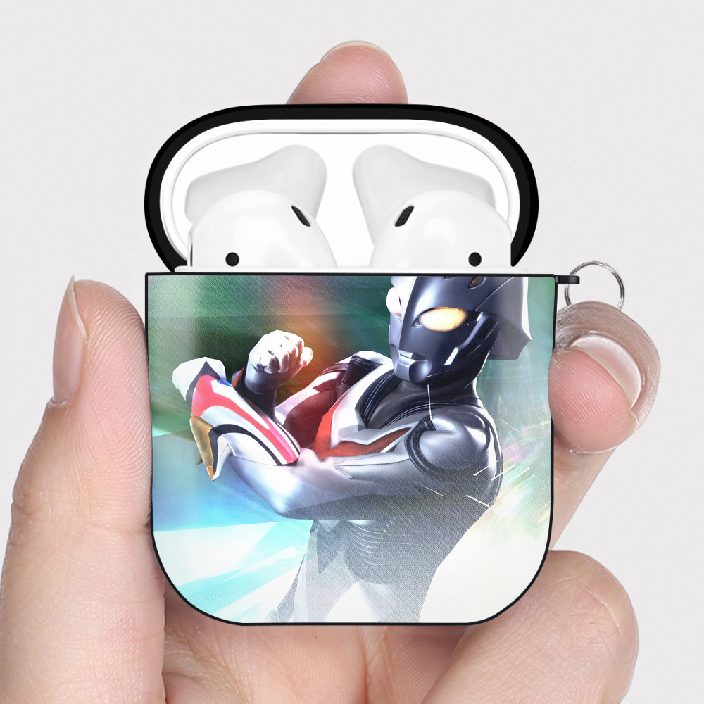 （画像用） ウルトラマン Ultraman AirPods 第2世代保護ケース ハードシェル ブラック 耐衝撃・防指紋・カラビナ付き