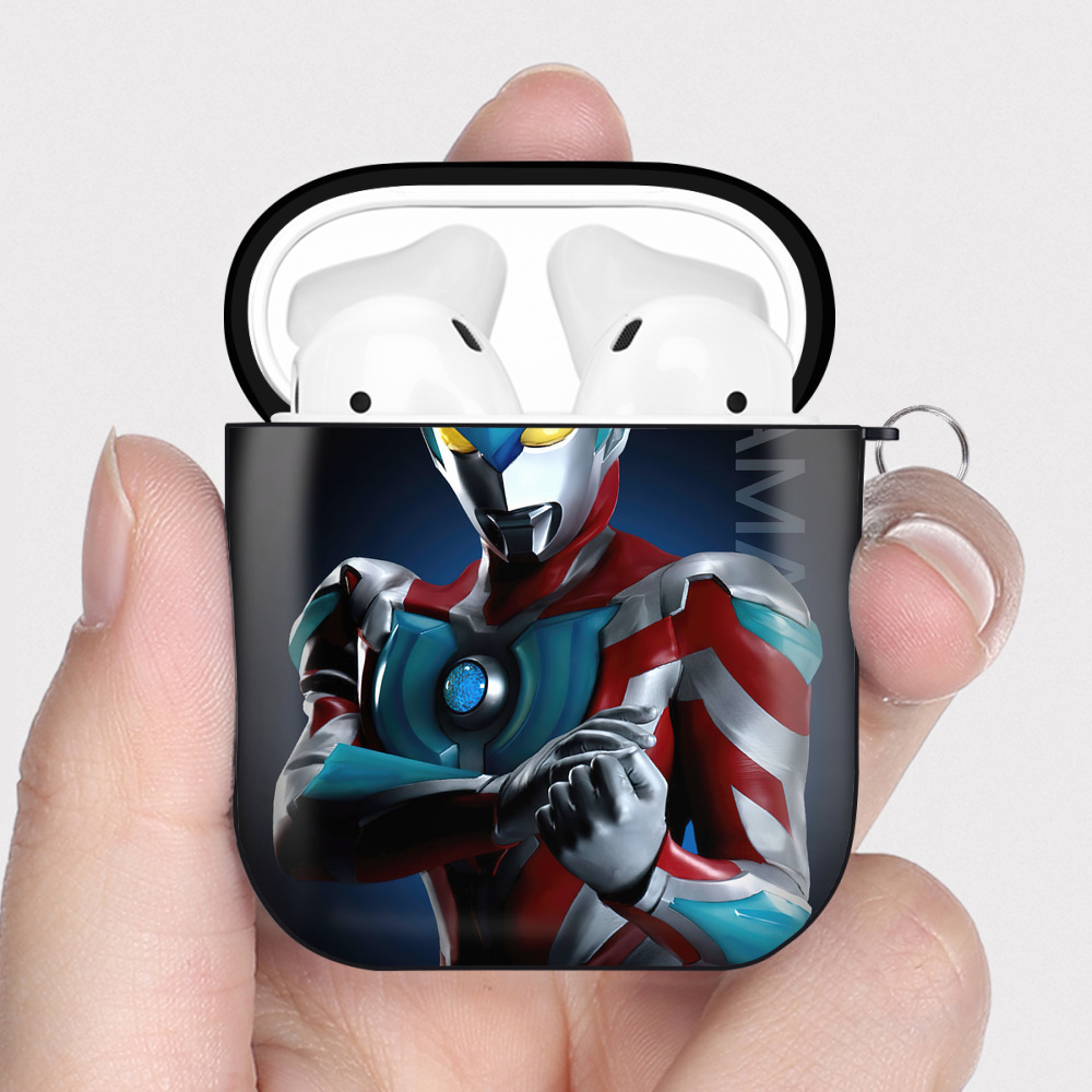 （画像用） ウルトラマン Ultraman AirPods 第2世代保護ケース ハードシェル ブラック 耐衝撃・防指紋・カラビナ付き