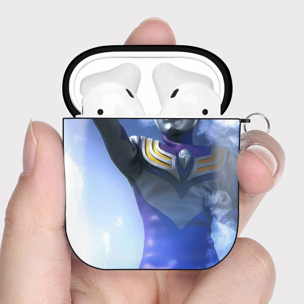 （画像用） ウルトラマン Ultraman AirPods 第2世代保護ケース ハードシェル ブラック 耐衝撃・防指紋・カラビナ付き