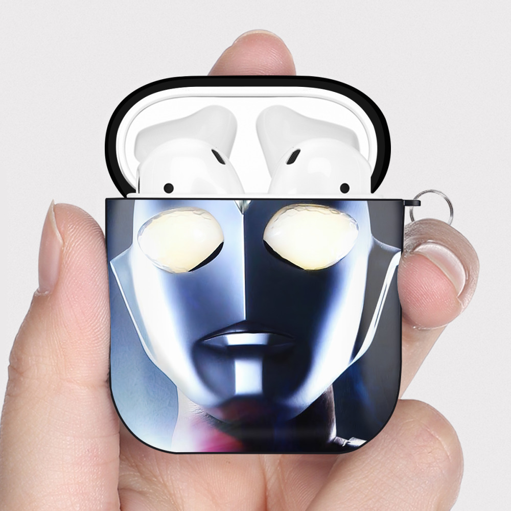 （画像用） ウルトラマン Ultraman AirPods 第2世代保護ケース ハードシェル ブラック 耐衝撃・防指紋・カラビナ付き
