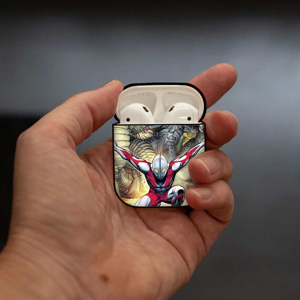 ウルトラマン Ultraman AirPods 第2世代保護ケース ハードシェル ブラック 耐衝撃・防指紋・カラビナ付き
