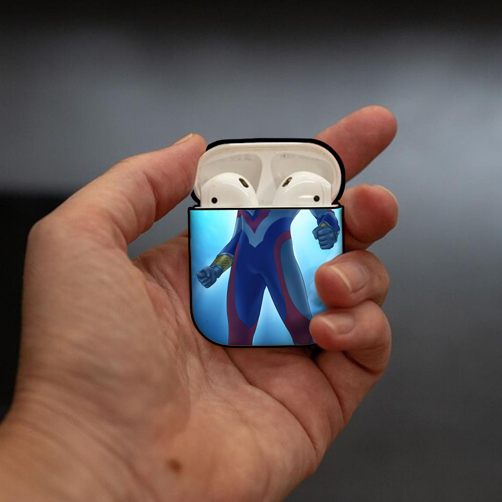 ウルトラマン Ultraman AirPods 第2世代保護ケース ハードシェル ブラック 耐衝撃・防指紋・カラビナ付き