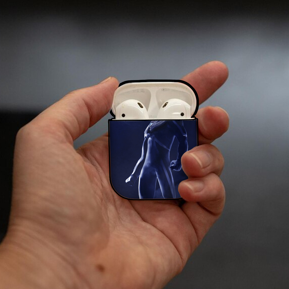 ウルトラマン Ultraman AirPods 第2世代保護ケース ハードシェル ブラック 耐衝撃・防指紋・カラビナ付き