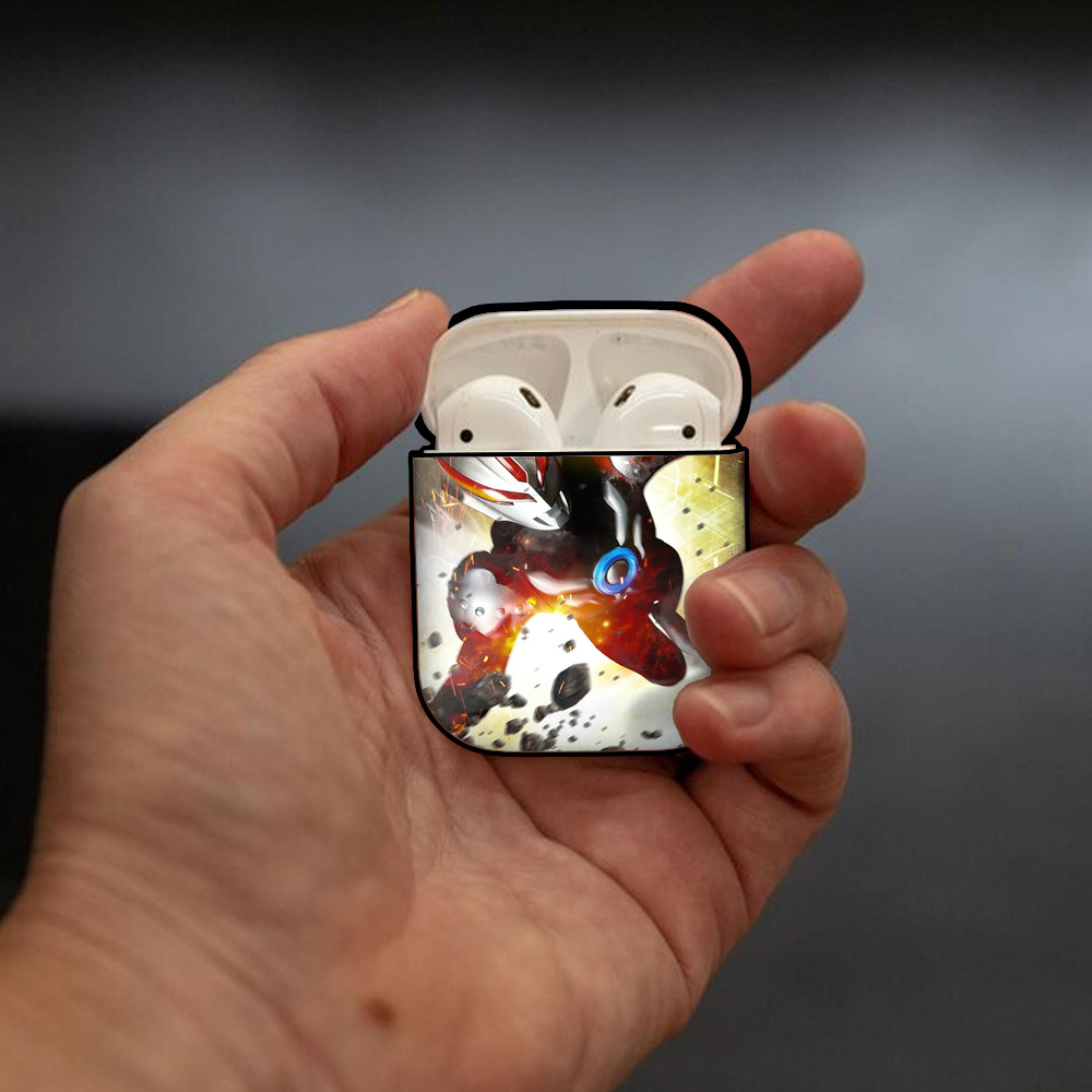 ウルトラマン Ultraman AirPods 第2世代保護ケース ハードシェル ブラック 耐衝撃・防指紋・カラビナ付き